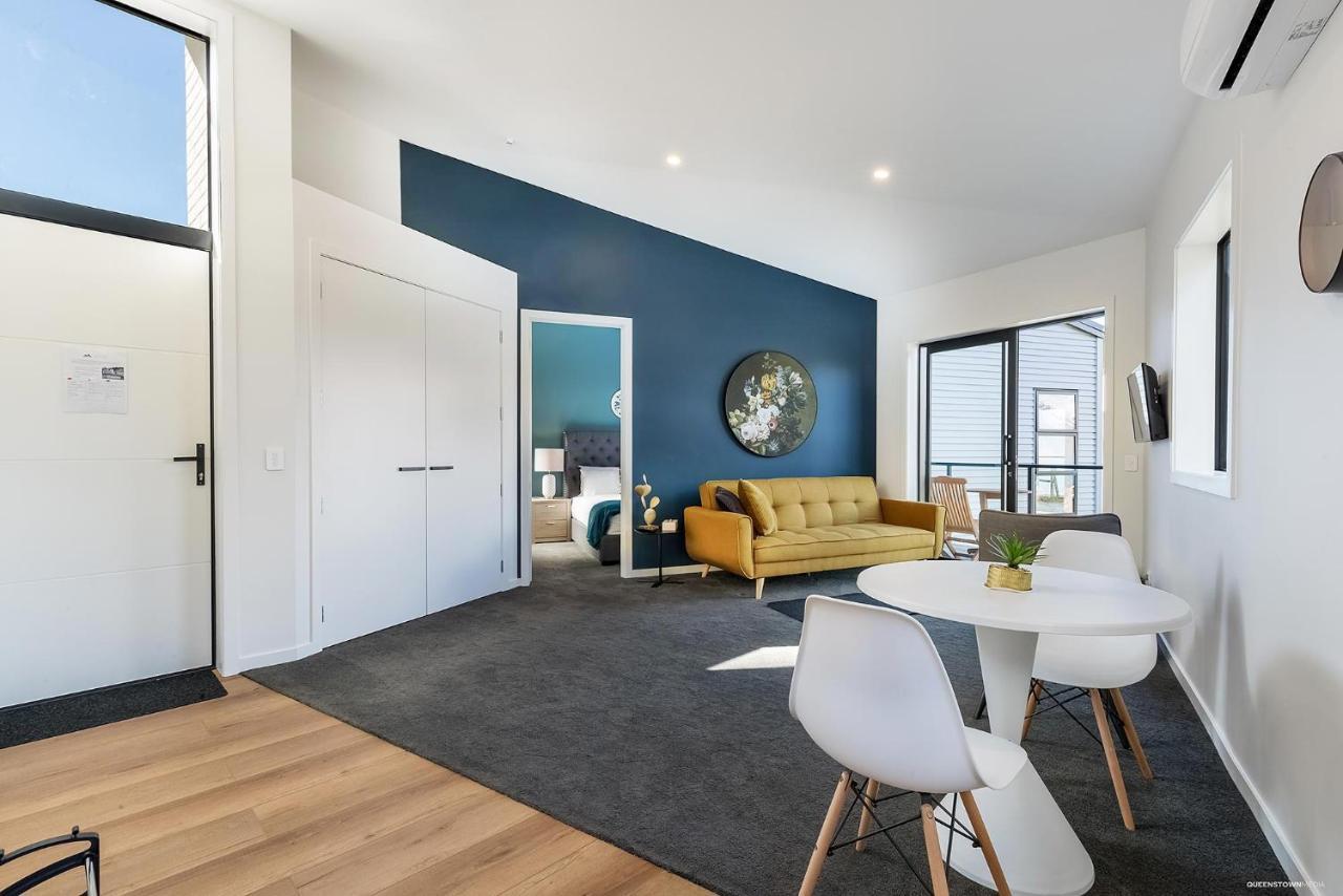 Brand New One Bedroom Apartment ควีนส์ทาวน์ ภายนอก รูปภาพ