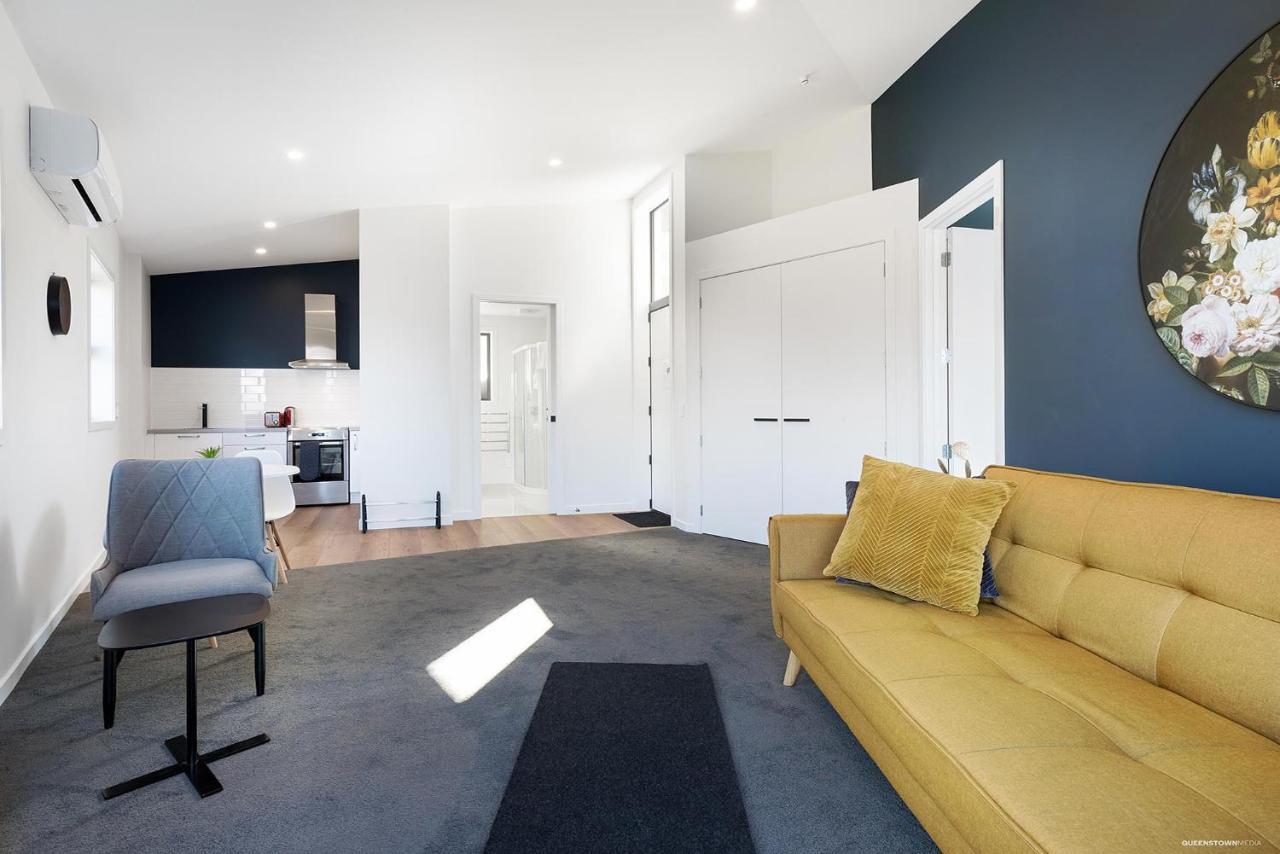 Brand New One Bedroom Apartment ควีนส์ทาวน์ ภายนอก รูปภาพ